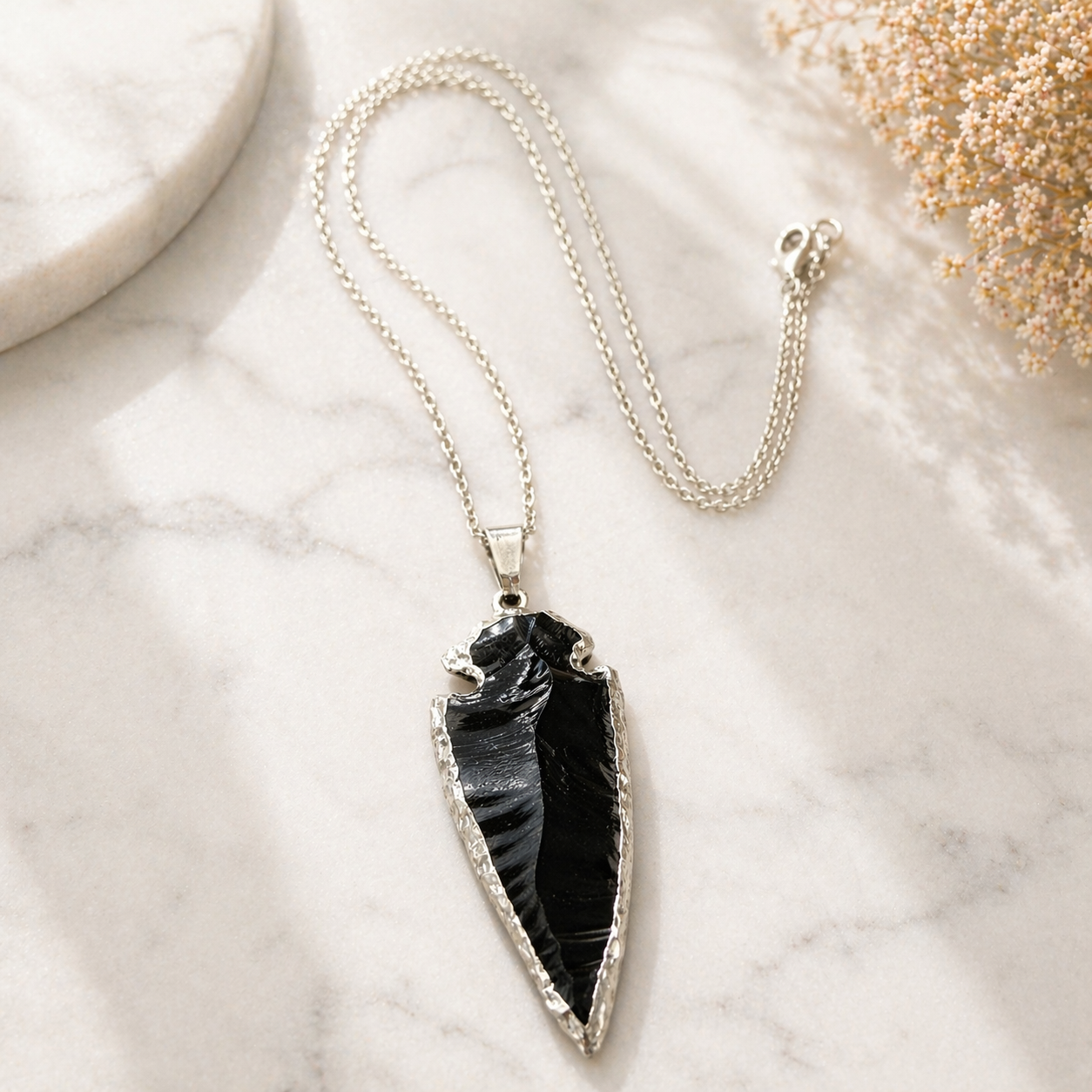 Obsidian Arrow