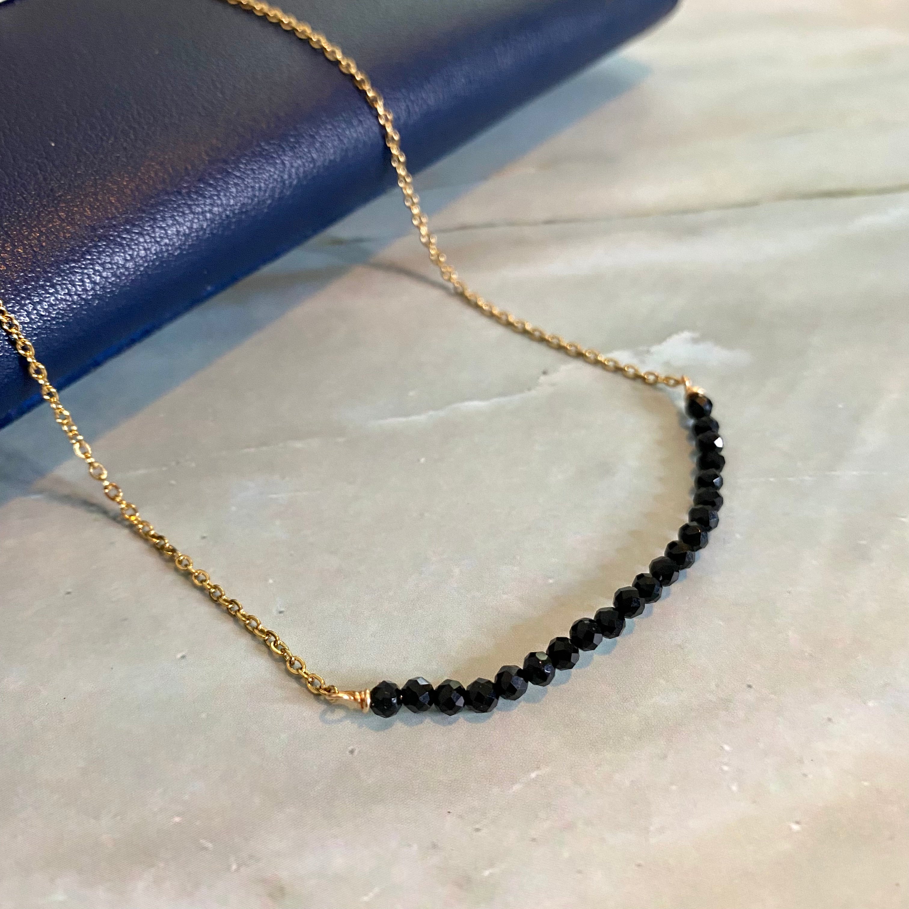Dainty Onyx